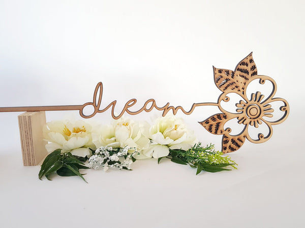 Wooden Flower sign art - Dream - Fairy springs pharmacy